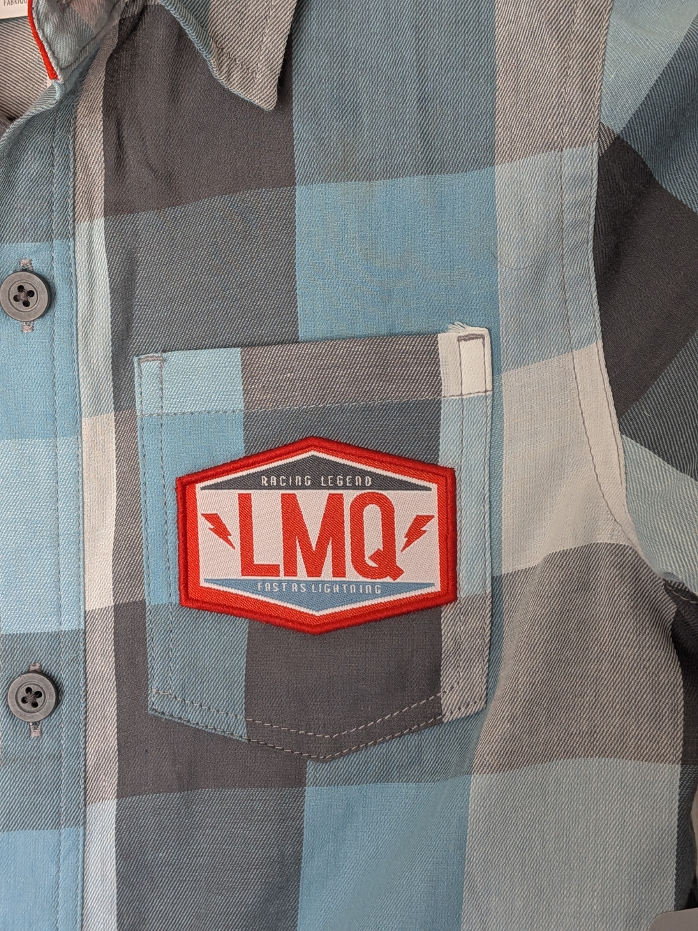 Disney Cars Lighting McQueen Blue & Gray Plaid Button-Down Shirt W Patches - Picture 4 of 13